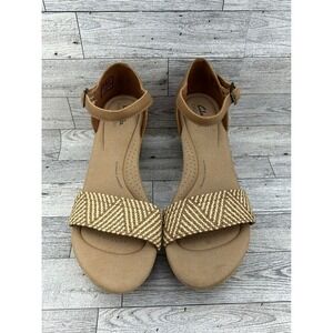 Clarks Rose Ease Light Tan Leather‎ Wedge Sandals Women Sz 9M Ultimate Comfort